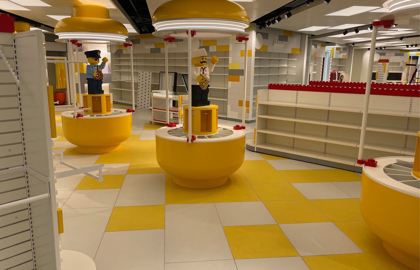 Legoland shop 3