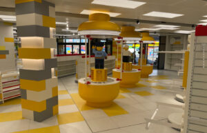 Legoland shop 9